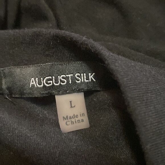 August Silk Black & White dress, size large - Picture 5 of 5